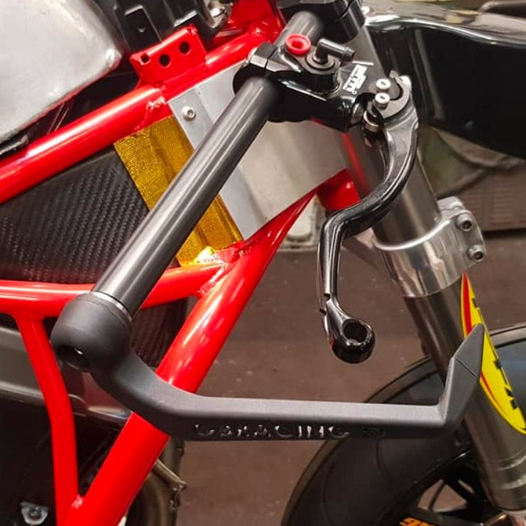 Brake Lever Guard For Aftermarket Bars with 16mm insert GSXR600/750