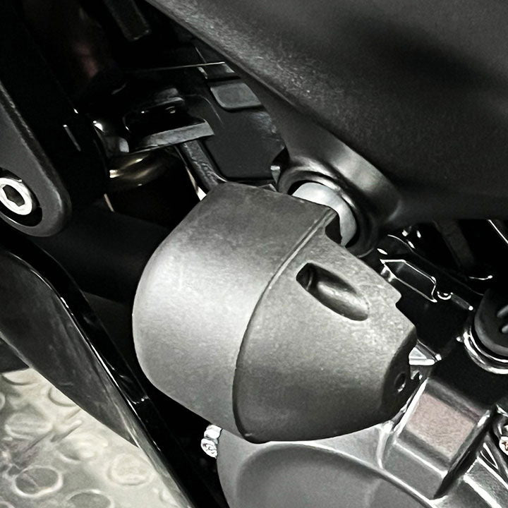 XL Bullet Frame Slider Set - GSX-8S M3 2023-2025 - STREET