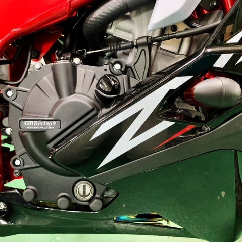 Bullet Frame Slider Set Kawasaki ZX-25R 2020 - STREET