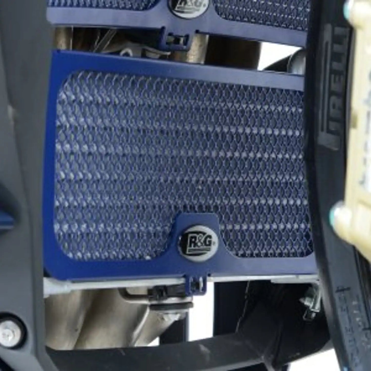 R&G Oil Cooler Guard for BMW S1000RR '10-'18, S1000XR '15-'19, S1000R '14-'20 Black
