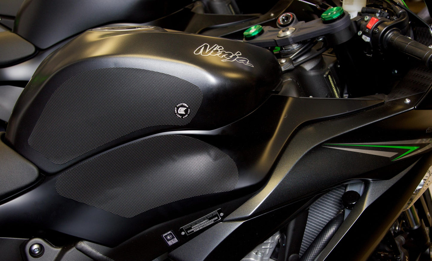 Eazi-Grip Kawasaki ZX6R(636)2013-2016 Tank Grips - PRO