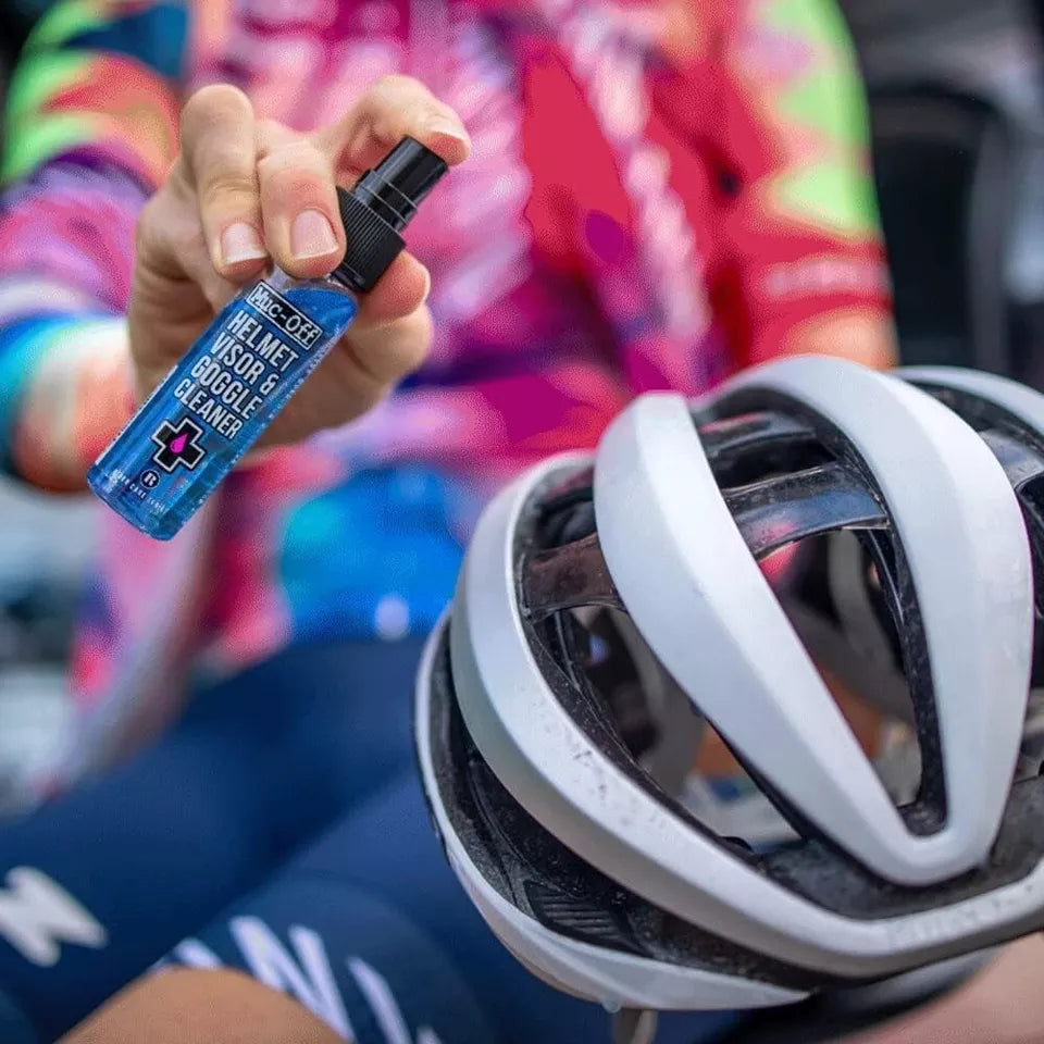 Muc-Off Helmet, Visor And Goggle Cleaning Kit Gift Set