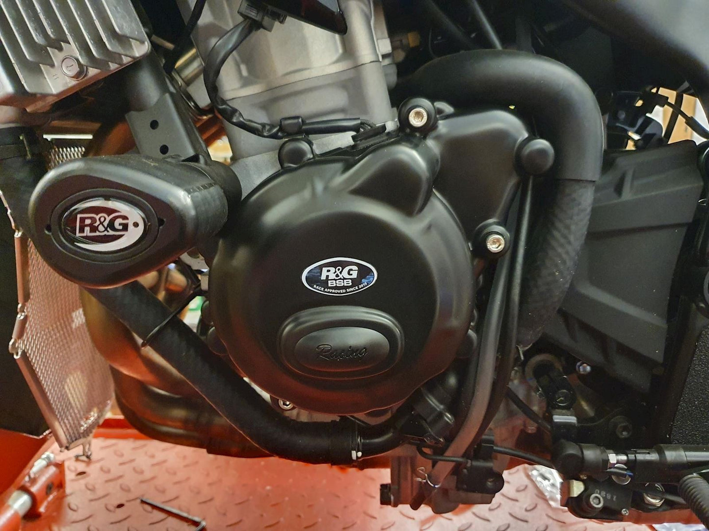 Engine Case Cover for the Kawasaki ZX-25R '20- - (LHS)