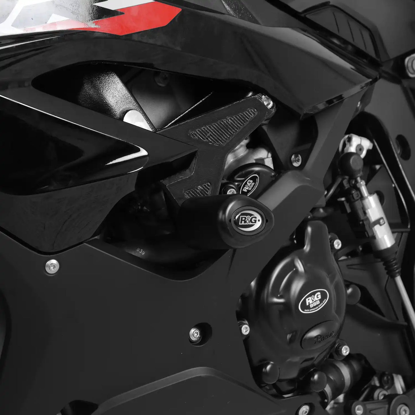 R&G Crash Protectors Black - Aero Style (SYMMETRICAL Kit) BMW M1000R 2023 - 2024