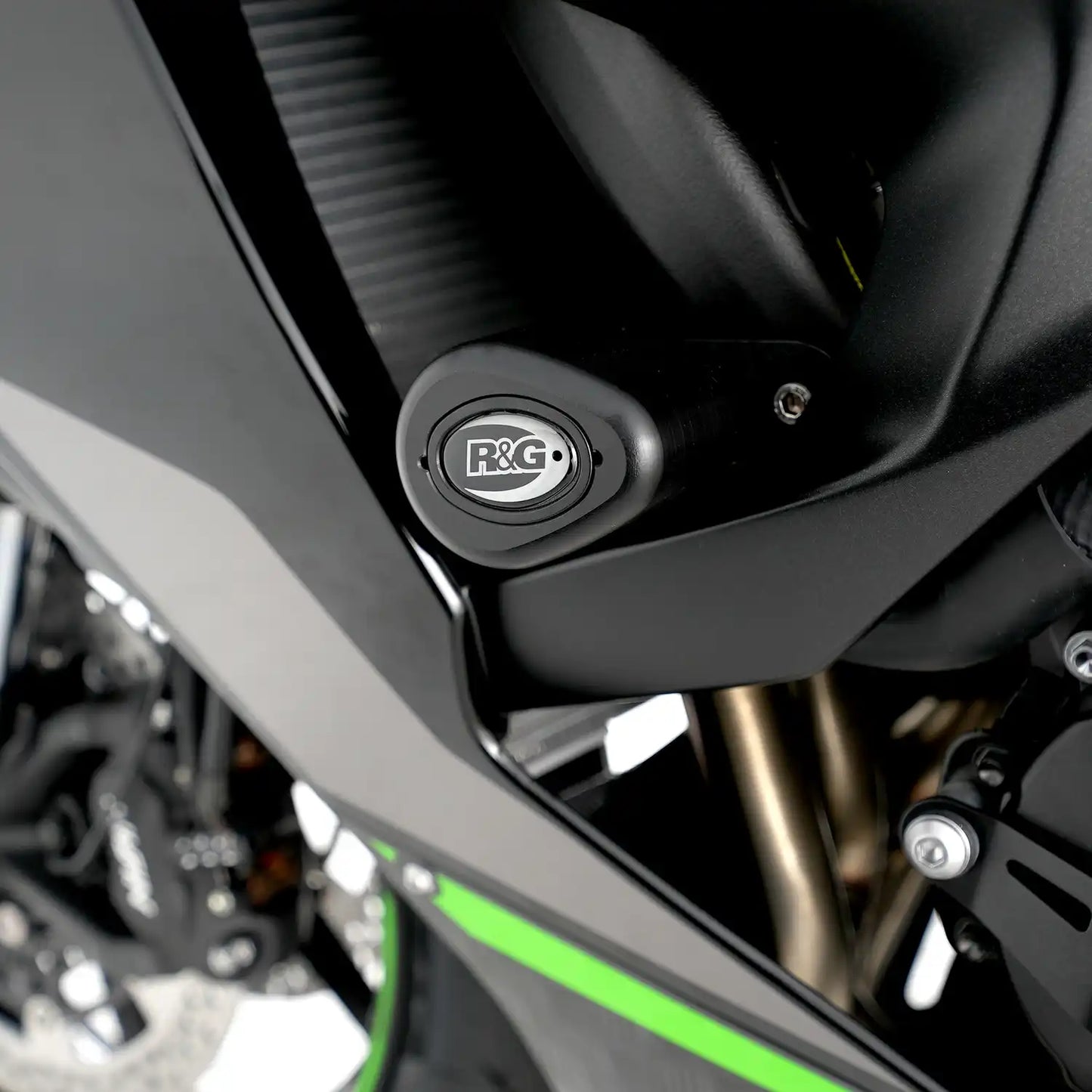 R&G Aero Style (Non-Drill) Crash Protectors for Kawasaki ZX6-R 2024 onwards