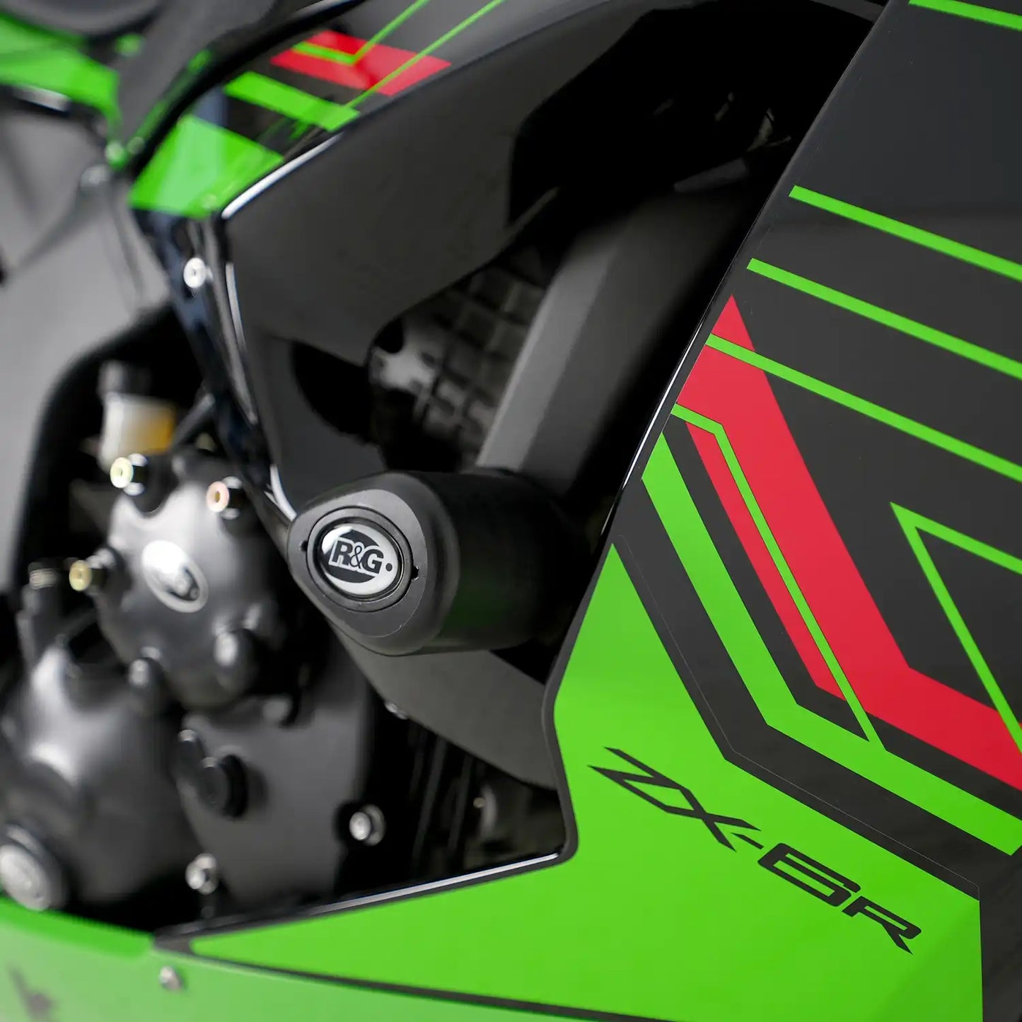 R&G Aero Style (Non-Drill) Crash Protectors for Kawasaki ZX6-R 2024 onwards