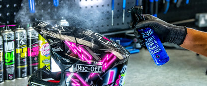 Muc-Off Helmet, Visor And Goggle Cleaning Kit Gift Set