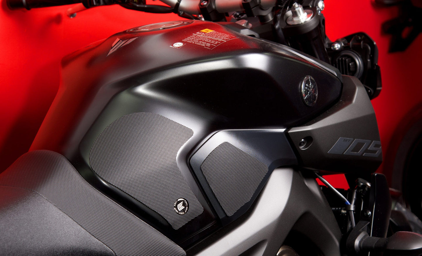 Eazi-Grip Yamaha MT-09 Black 2013-2020 Tank Grips - PRO