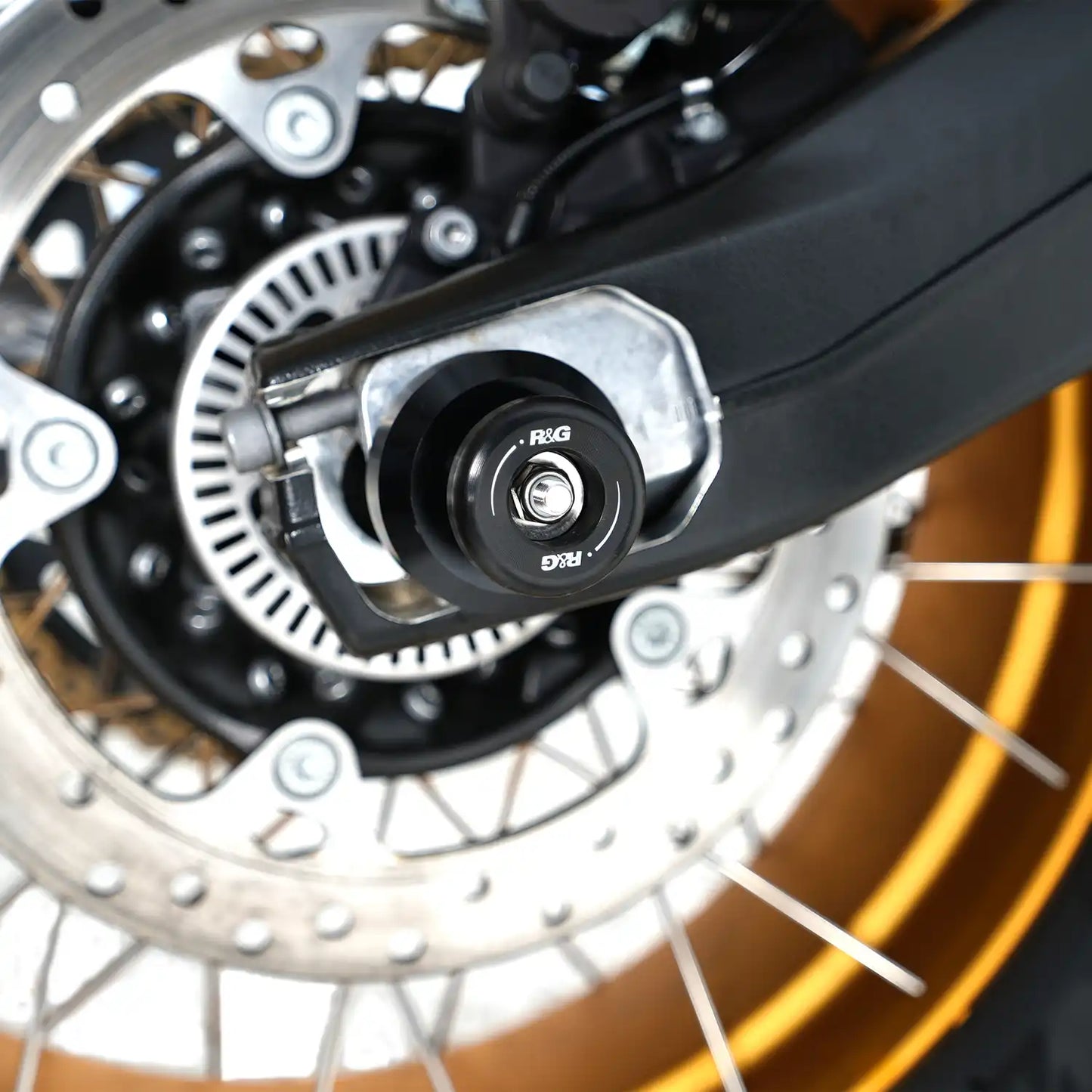 R&G Spindle Sliders for BMW F 900 R/ XR '20, F900GS '24-
